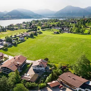 Apartment Kontaktlos - Ferienwohnung Zentral Am Tegernsee By Stayfritz, Bad Wiessee